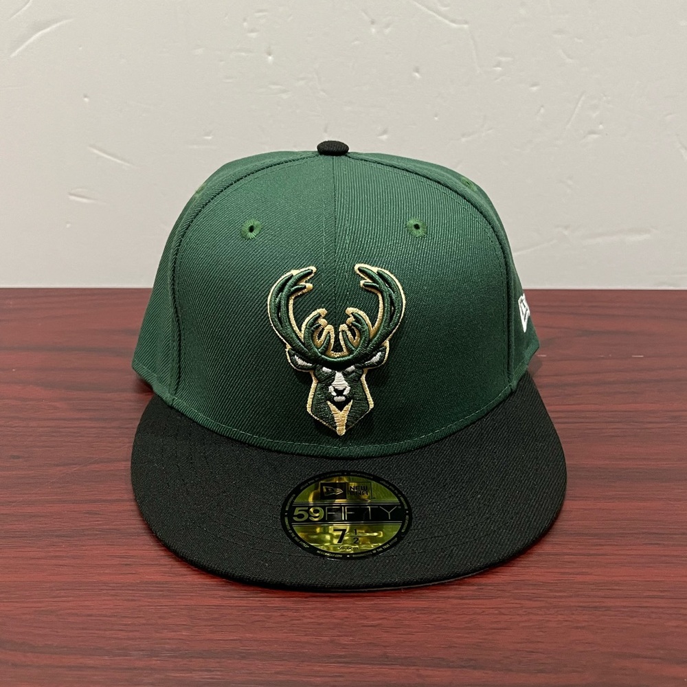 New Era, 59Fifty Fitted Hat, Milwaukee Bucks, Green & Black